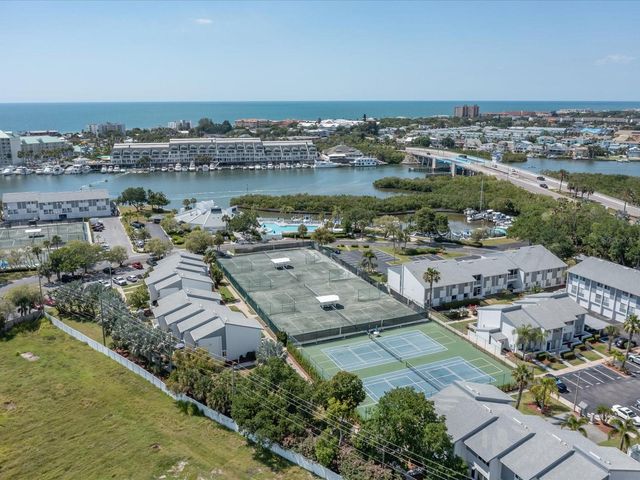 11510 SHIPWATCH DRIVE 1372, Largo, FL 33774