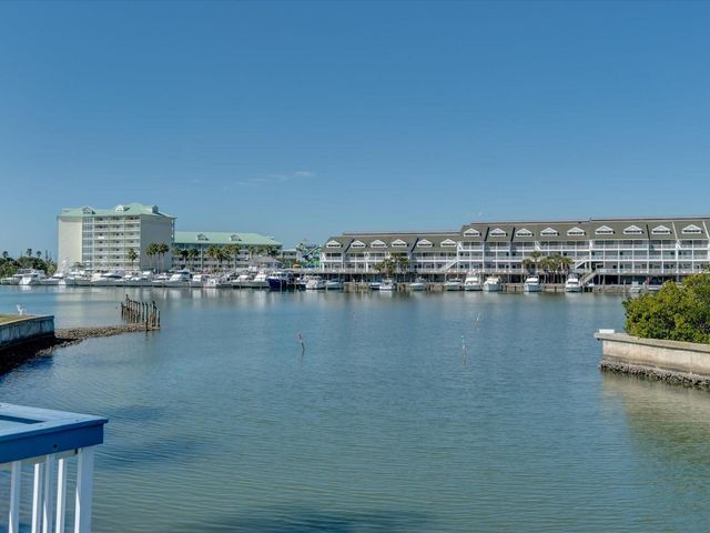 11510 SHIPWATCH DRIVE 1372, Largo, FL 33774