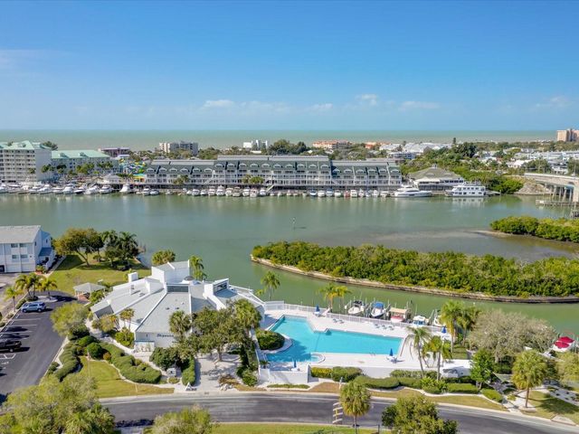 11510 SHIPWATCH DRIVE 1372, Largo, FL 33774