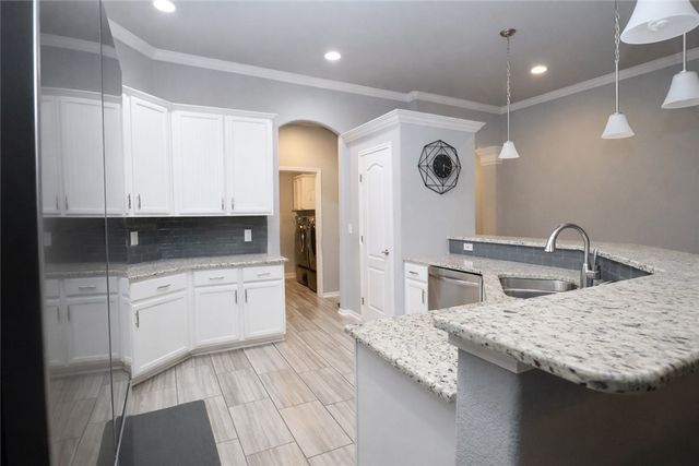 8126 Resplandor St, Corpus Christi, TX 78414