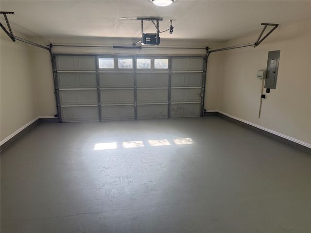 9704 Pinewood Drive, Denton, TX 76207