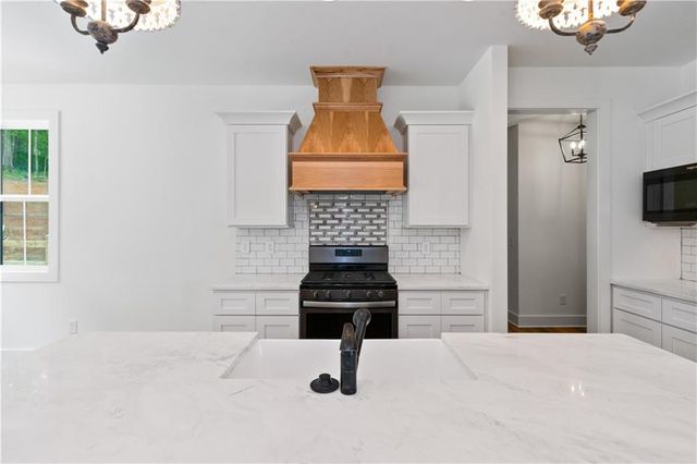 151 Palisade Drive, Rydal, GA 30171