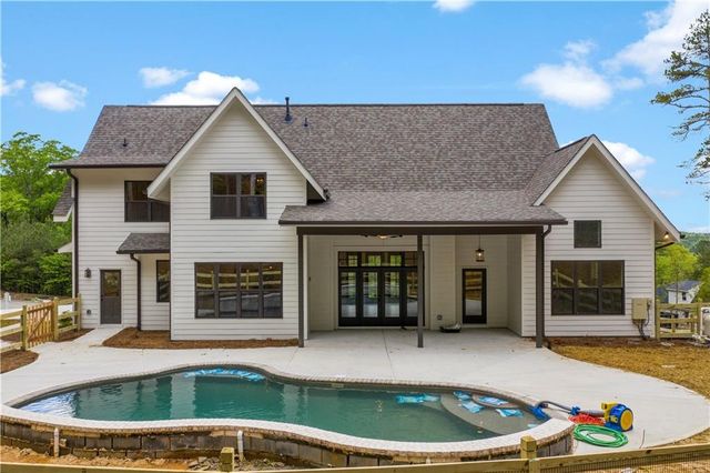 151 Palisade Drive, Rydal, GA 30171