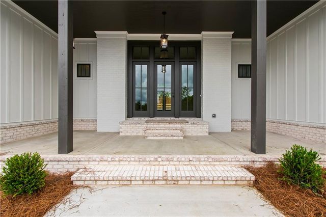 151 Palisade Drive, Rydal, GA 30171