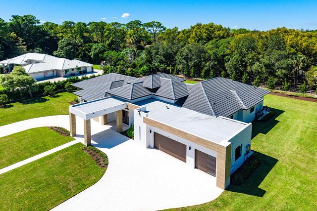 14817 Paddock Drive, Wellington, FL 33414