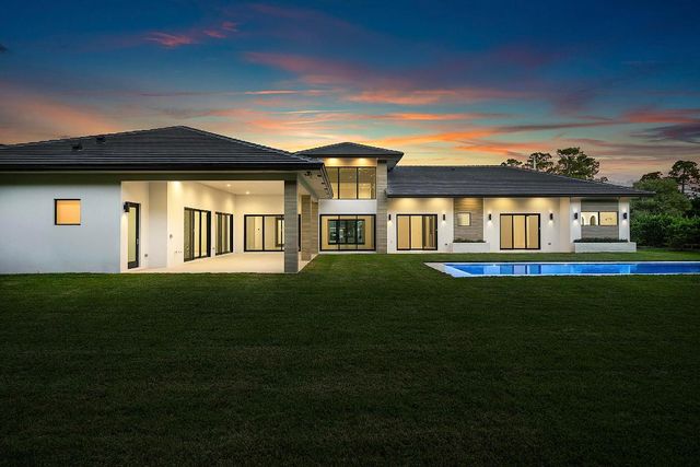 14817 Paddock Drive, Wellington, FL 33414