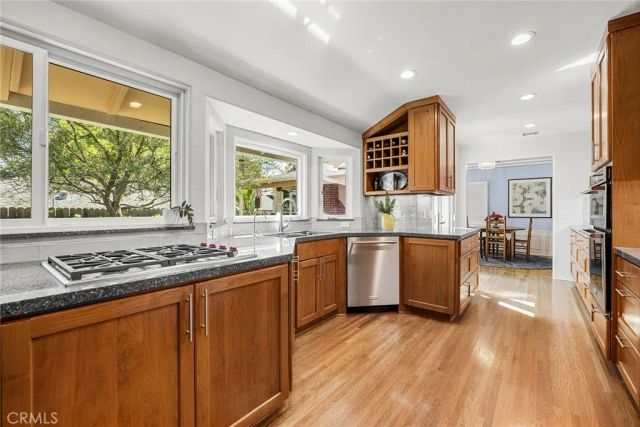 704 Grandview, Fullerton, CA 92832