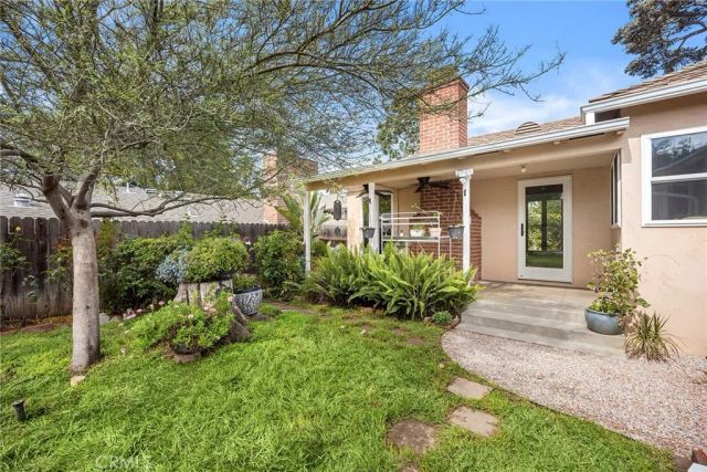 704 Grandview, Fullerton, CA 92832