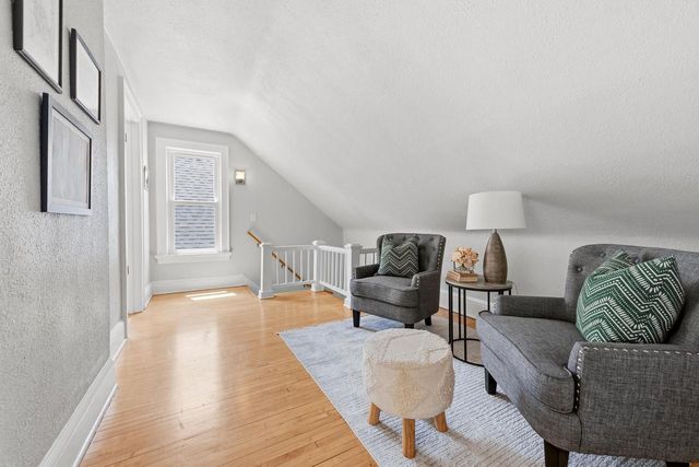 2713 S California STREET, Milwaukee, WI 53207
