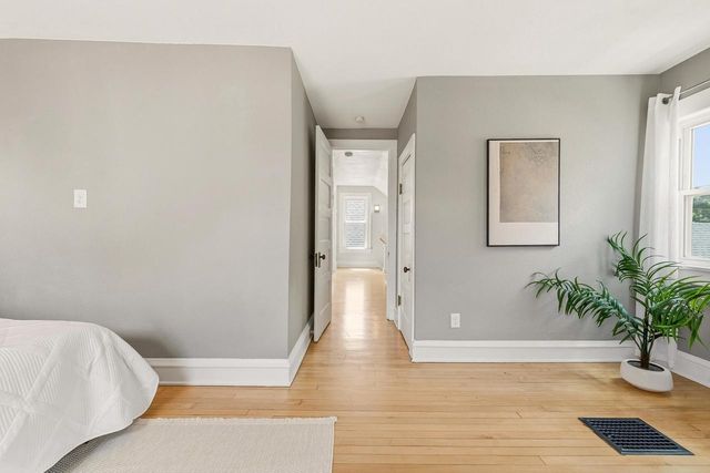2713 S California STREET, Milwaukee, WI 53207