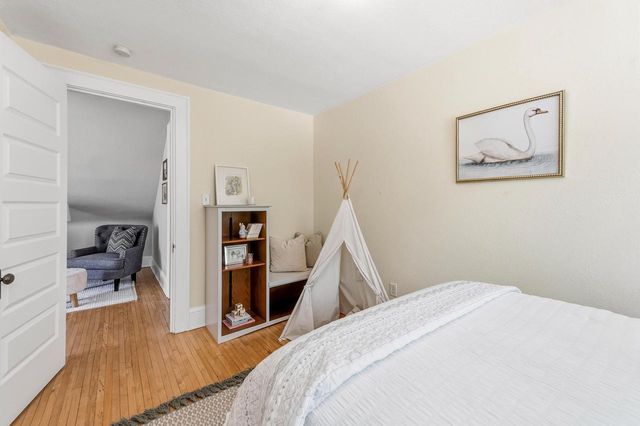 2713 S California STREET, Milwaukee, WI 53207