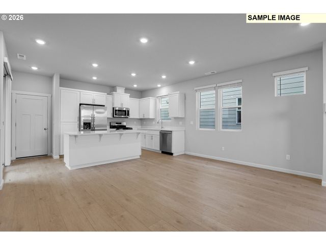 31791 Nw TIMERIC Dr, North Plains, OR 97133