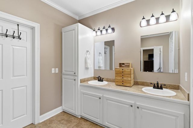 119 Steep Hollow, Hattiesburg, MS 39402