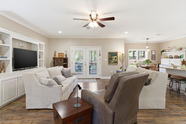 119 Steep Hollow, Hattiesburg, MS 39402