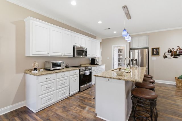 119 Steep Hollow, Hattiesburg, MS 39402