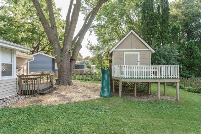 5721 Kroncke Drive, Madison, WI 53711