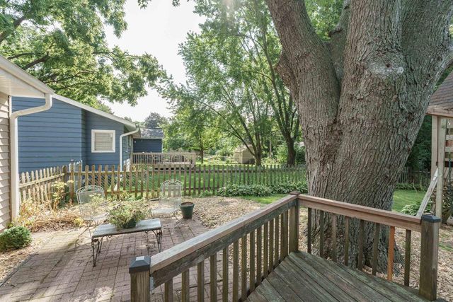 5721 Kroncke Drive, Madison, WI 53711