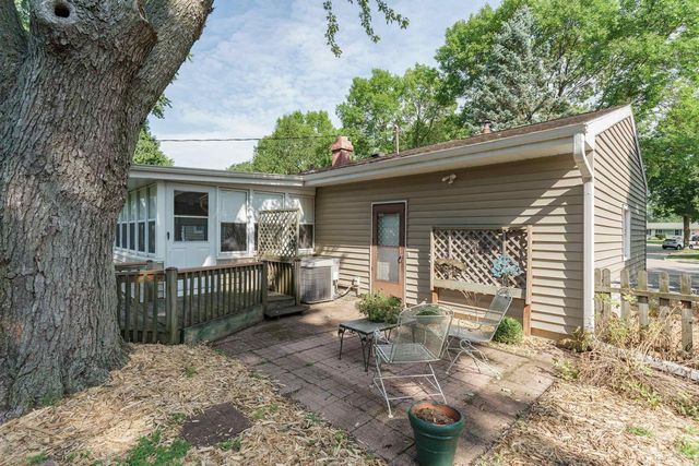 5721 Kroncke Drive, Madison, WI 53711