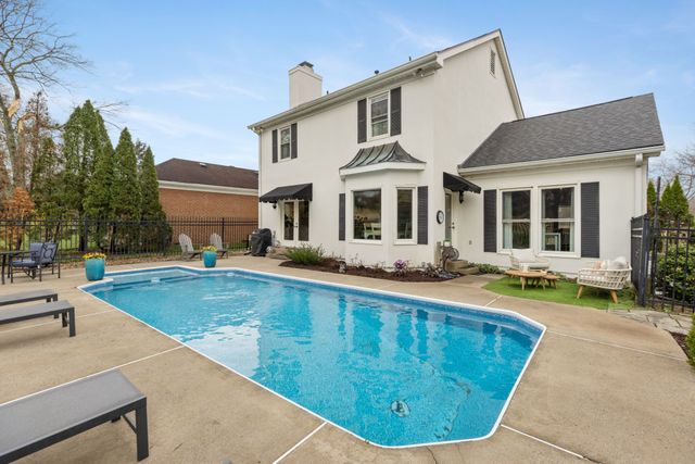 201 Deer Park Ln, Franklin, TN 37069