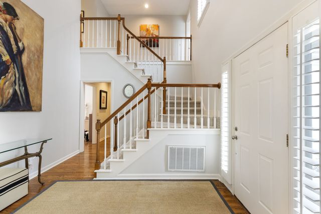 201 Deer Park Ln, Franklin, TN 37069