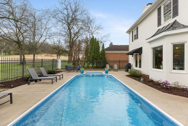 201 Deer Park Ln, Franklin, TN 37069