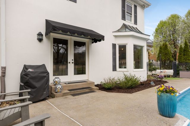 201 Deer Park Ln, Franklin, TN 37069