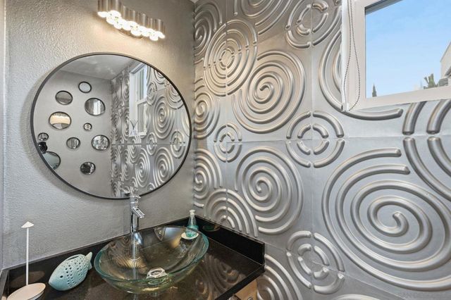 7835 Inception Way, San Diego, CA 92108