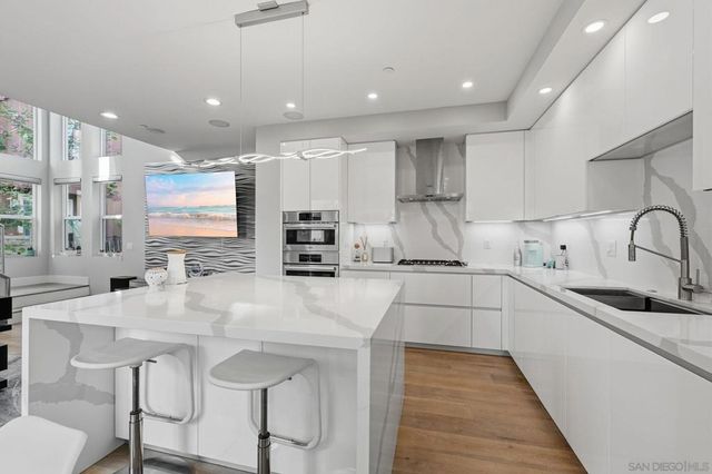 7835 Inception Way, San Diego, CA 92108