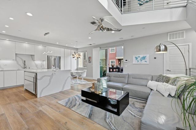 7835 Inception Way, San Diego, CA 92108