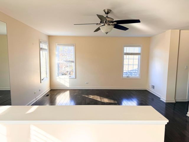 1827 WATERBURY Circle, Glenview, IL 60025