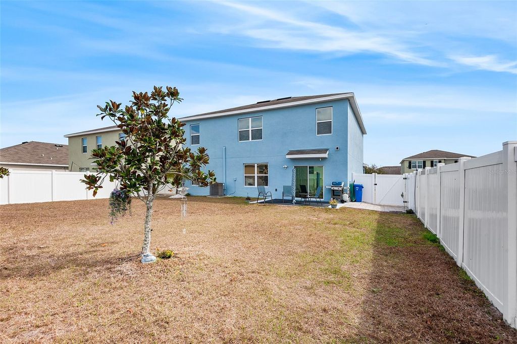 Image 31 of property listing at 14161 ARBOR PINES DRIVE, Riverview, FL 33579