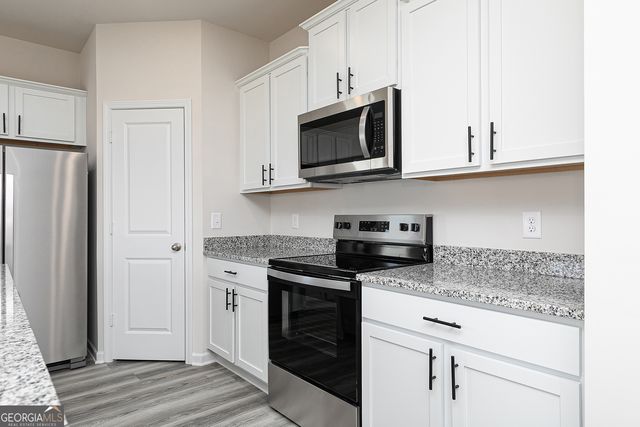 305 Collins Place, Villa Rica, GA 30180