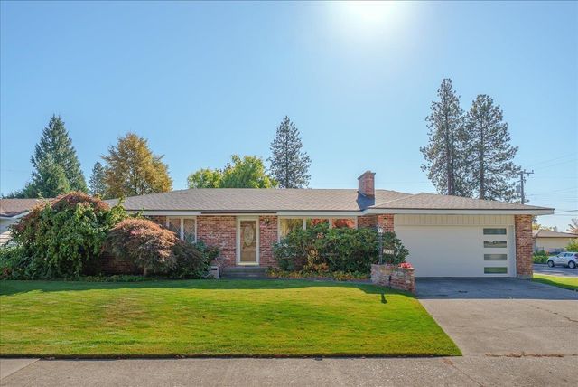 2633 W Woodside Ave, Spokane, WA 99208