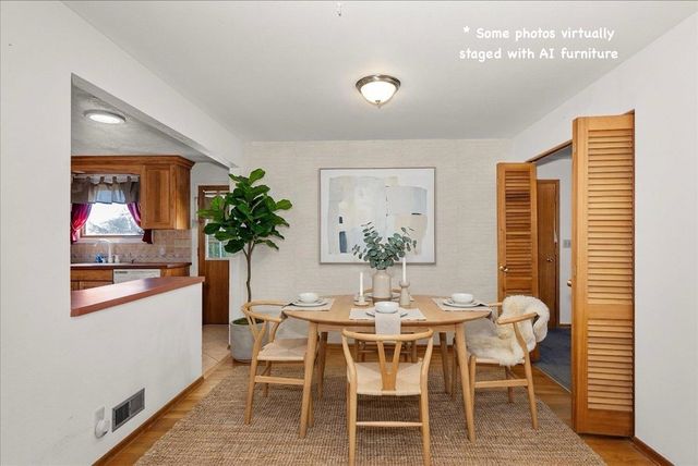 2633 W Woodside Ave, Spokane, WA 99208