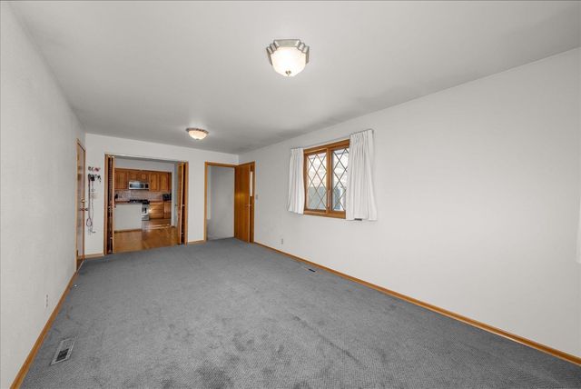 2633 W Woodside Ave, Spokane, WA 99208