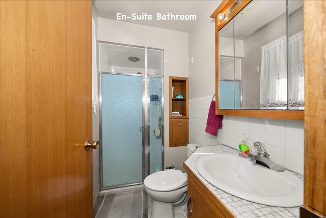 2633 W Woodside Ave, Spokane, WA 99208