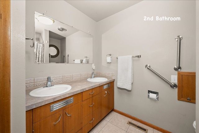 2633 W Woodside Ave, Spokane, WA 99208
