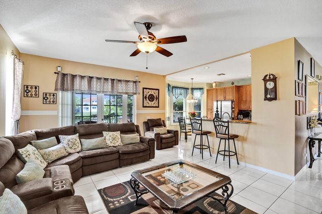 3091 Bayberry Way, Margate, FL 33063