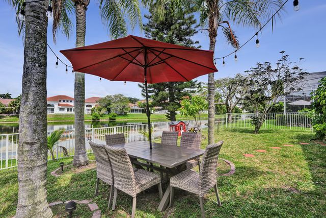 3091 Bayberry Way, Margate, FL 33063