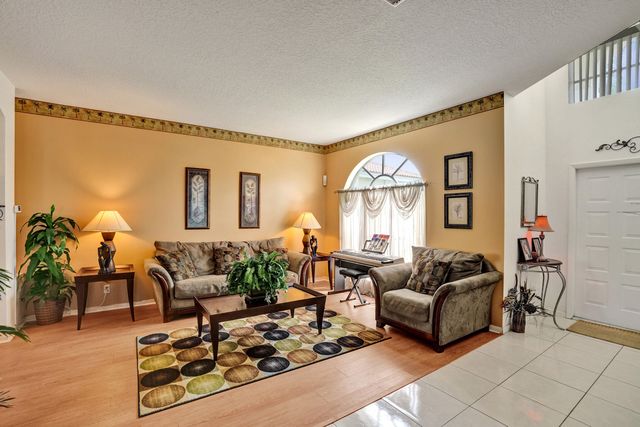 3091 Bayberry Way, Margate, FL 33063