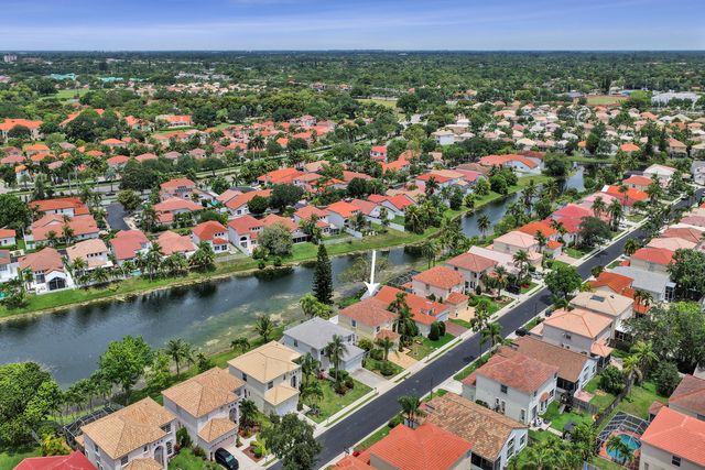 3091 Bayberry Way, Margate, FL 33063
