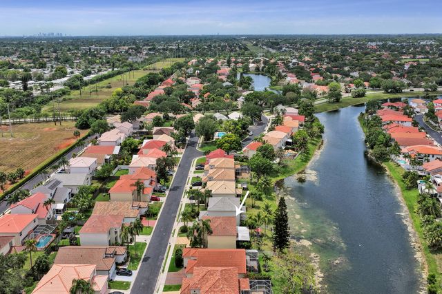 3091 Bayberry Way, Margate, FL 33063