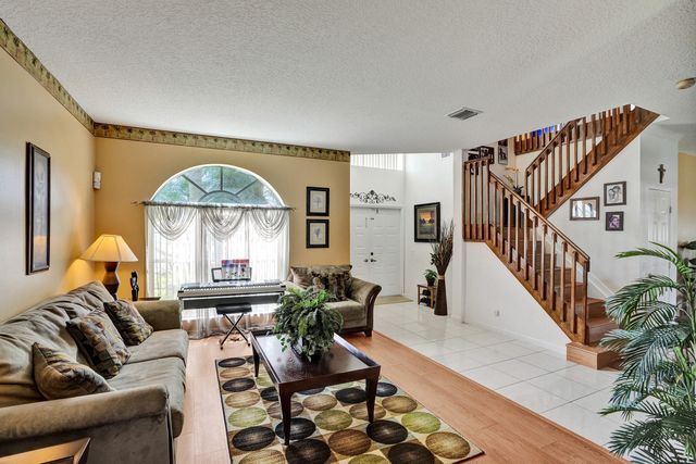 3091 Bayberry Way, Margate, FL 33063