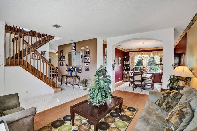 3091 Bayberry Way, Margate, FL 33063