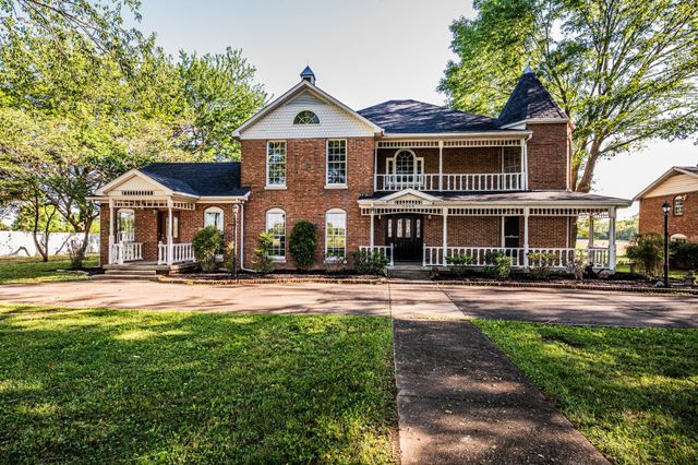 1800 Plano Rd, Bowling Green, KY 42104