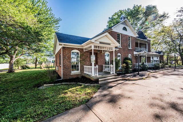 1800 Plano Rd, Bowling Green, KY 42104