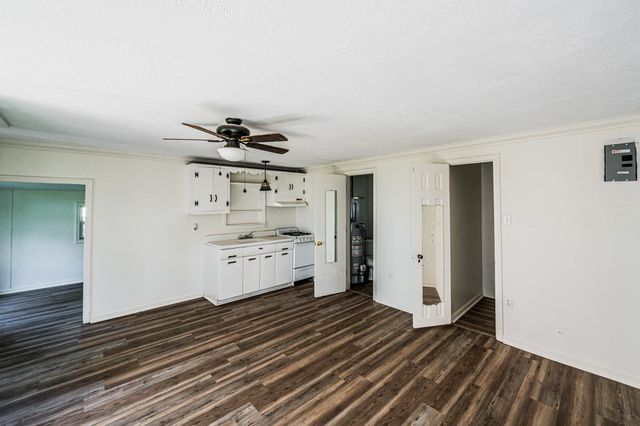 1800 Plano Rd, Bowling Green, KY 42104