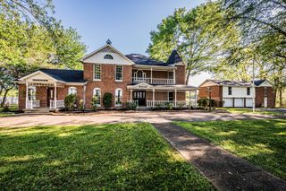 1800 Plano Rd, Bowling Green, KY 42104