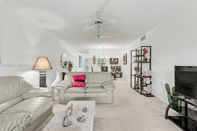 2304 Lucaya Lane G1, Coconut Creek, FL 33066