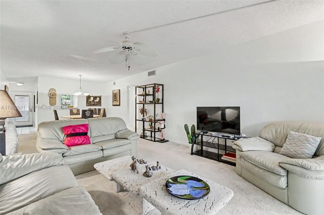 2304 Lucaya Lane G1, Coconut Creek, FL 33066